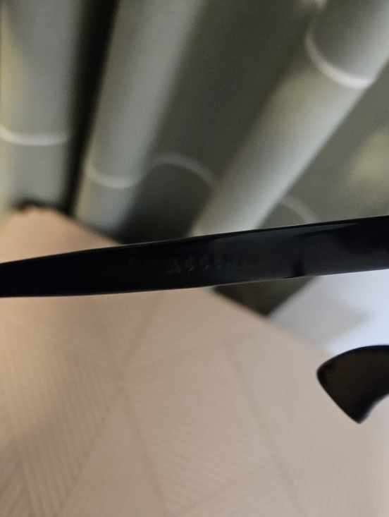 Polaroid Black Frame Sunglasses with Green Lenses main image 7
